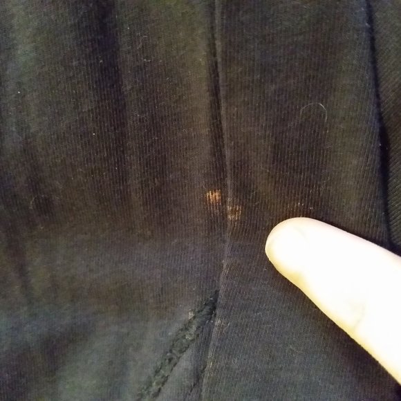 Lululemon Black Long Sleeve V-Neck T-Shirt - Picture 5 of 5